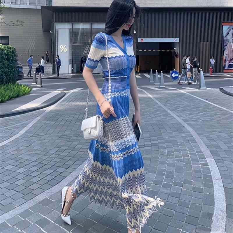 Runway Bohemian Hollow Out Knitted Women Suits Female Short Sleeve Top Midi Skirt Set Striped Sweater Suit Ladies Two-piece Sets 210519
