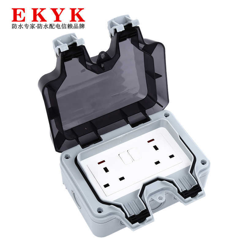 Outdoor water IP66 switch socket splash power rain proof plug-in British six hole 13A with light