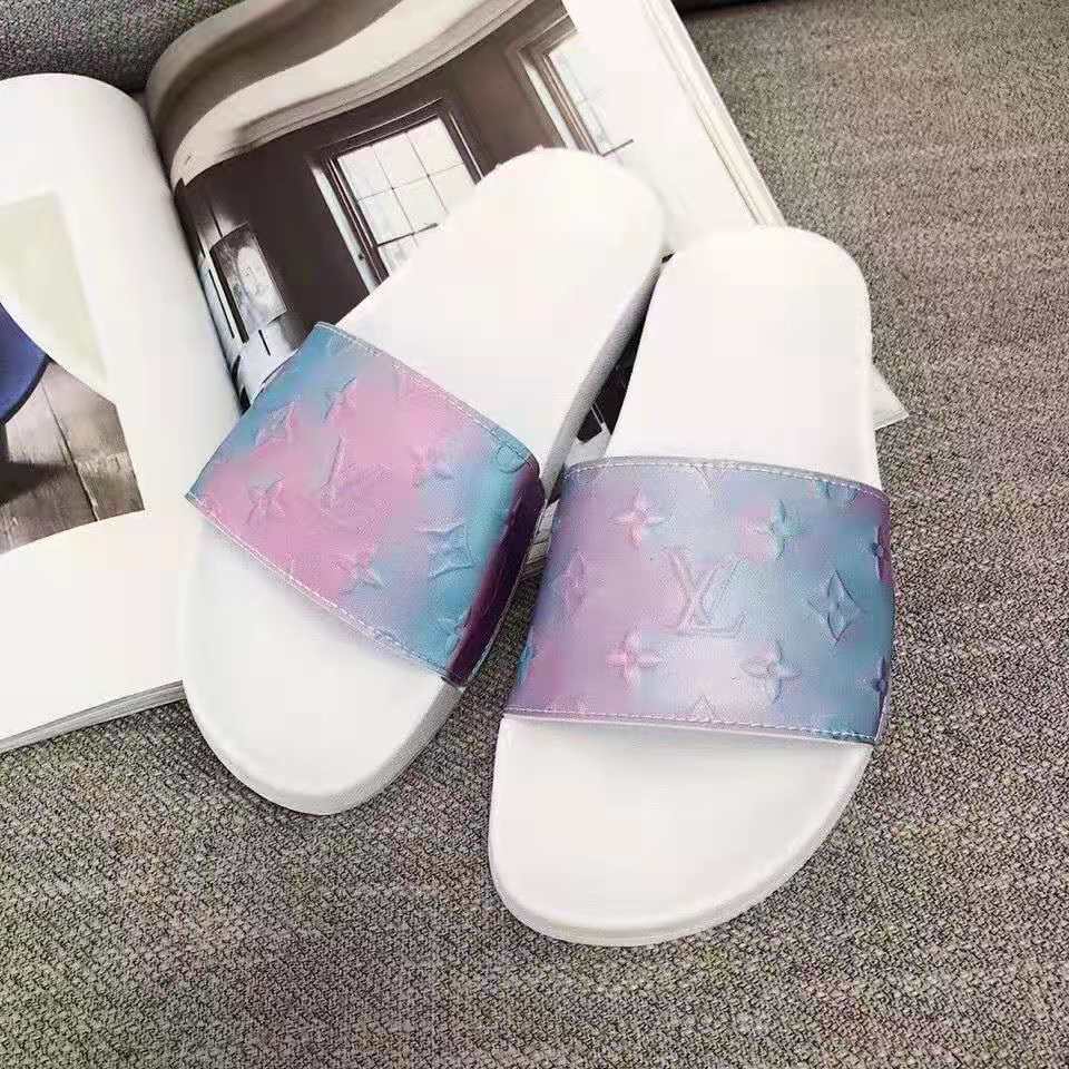 1-6 Men Women Sandals Shoes Summer Fashion Flat Sandals Slipper Flip Flop new LV LOUIS shoes VITTON women, Black
1-6 Men Women Sandals Shoes Summer Fashion Flat Sandals Slipper Flip Flop new LV LOUIS shoes VITTON women, Black