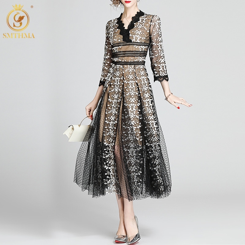 Fashion Designer Spring And Summer Vintage Party Dress Women Sexy V-Neck Mesh Flowers Embroidered Pleated 210520, Photo color
Fashion Designer Spring And Summer Vintage Party Dress Women Sexy V-Neck Mesh Flowers Embroidered Pleated 210520, Photo color