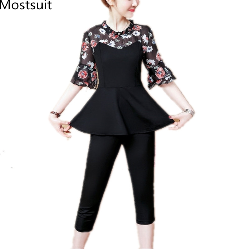Summer Chiffon Two Piece Sets Women Plus Size Flare Sleeve Tunic Tops And Cropped Pants Suits Casual Office Elegant Women's 210518, Black flower
Summer Chiffon Two Piece Sets Women Plus Size Flare Sleeve Tunic Tops And Cropped Pants Suits Casual Office Elegant Women's 210518, Black flower