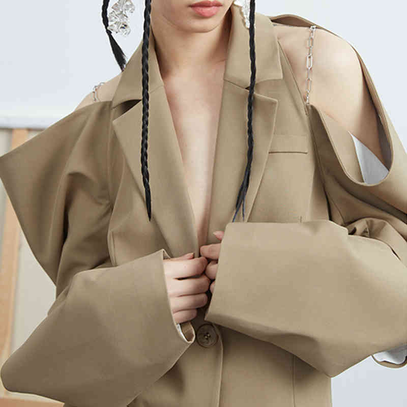 [EAM] Women Khaki Hollow Out Off Shoulder Blazer Lapel Long Sleeve Loose Fit Jacket Fashion Spring Autumn 1DD7058 21512