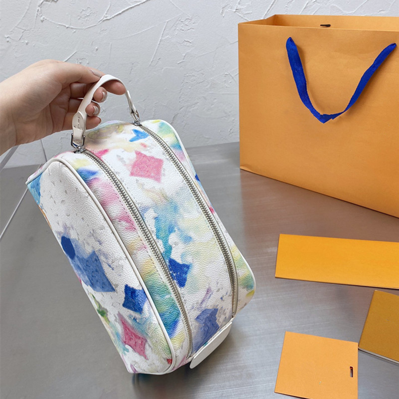 2021 Fashion Cosmetic Bag Women Handbag Medium Clutch Famous Makeup Bags Travel Pouch Classic Shell Zipper Wallet Purse 26, Gift bag
2021 Fashion Cosmetic Bag Women Handbag Medium Clutch Famous Makeup Bags Travel Pouch Classic Shell Zipper Wallet Purse 26, Gift bag