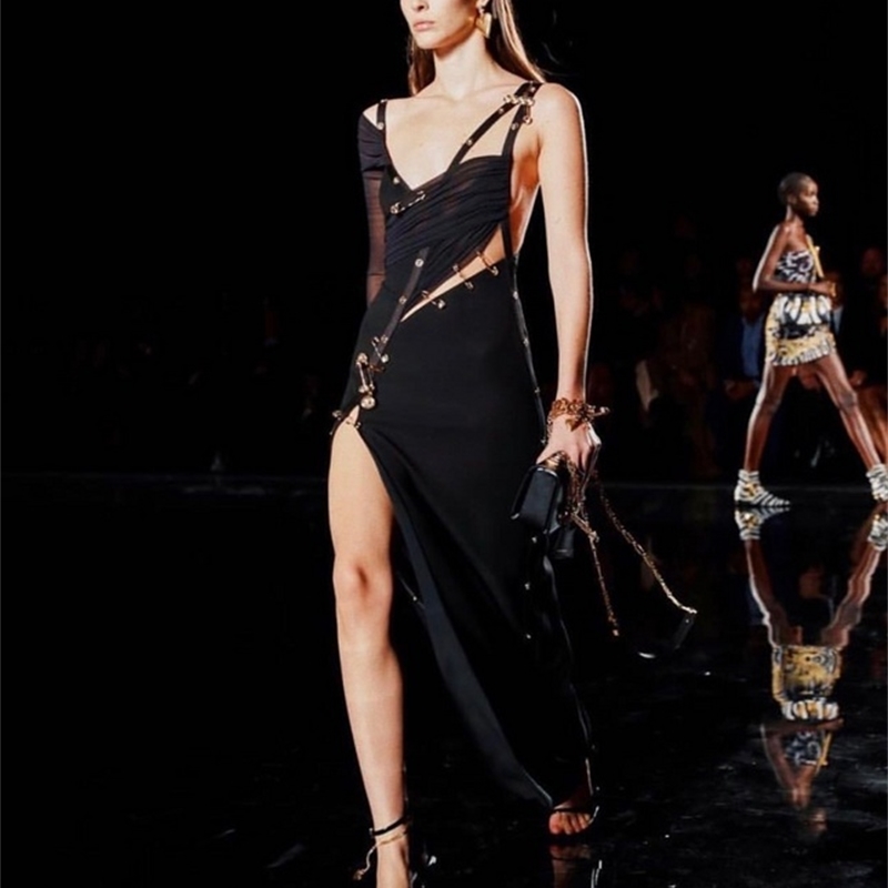 2026 high-quality black long sleeved single shoulder slit synthetic silk bandage cocktail party tight dress