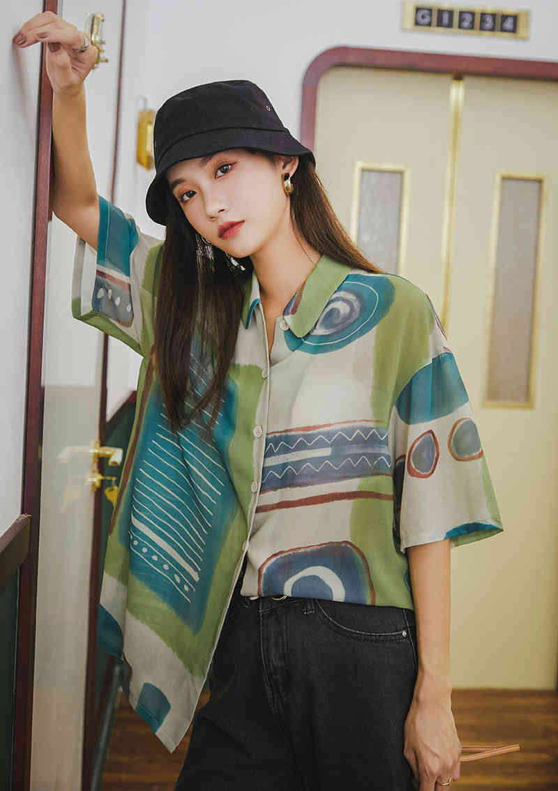 Green Aesthetic Chiffon Blouse Women Butto Up Short Sleeve Shirt Summer Top Loose Collar Fashion Blouses 210427