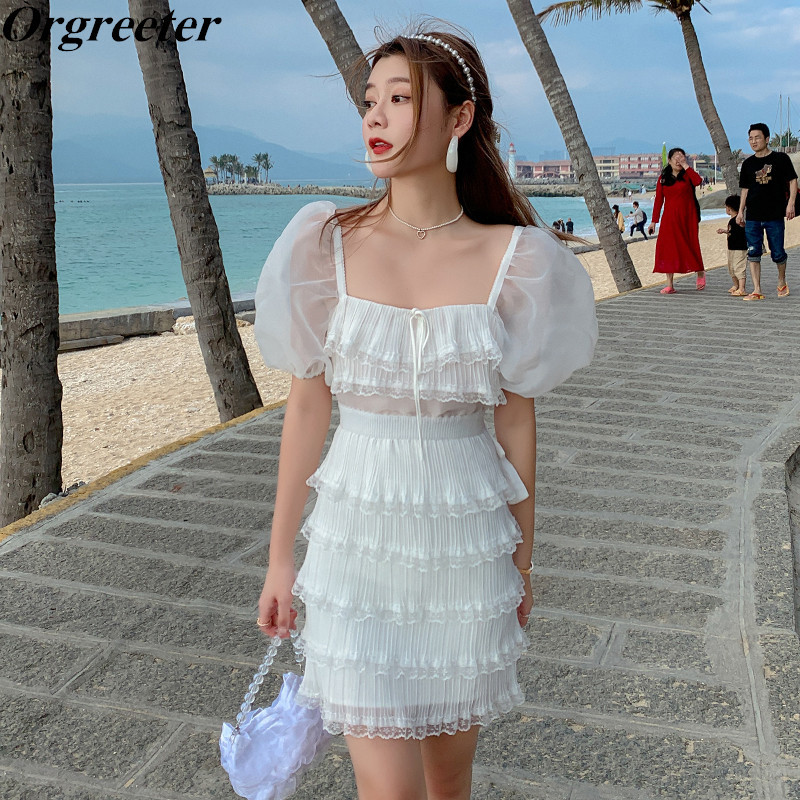 Sexy Square collar Backless Bow Lace Up White Pleated Dress Women Summer Organza Puff sleeve Chiffon Patchwork Mini Beach 210525
Sexy Square collar Backless Bow Lace Up White Pleated Dress Women Summer Organza Puff sleeve Chiffon Patchwork Mini Beach 210525