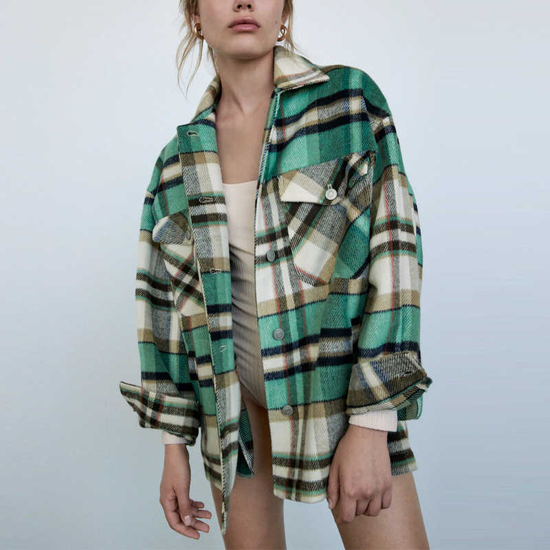 Za Plaid Jacket Coat Women Loose Vintage Overshirt Chic Front Patch Pockets Female Autumn Long Sleeve Green Jackets Top 210602
Za Plaid Jacket Coat Women Loose Vintage Overshirt Chic Front Patch Pockets Female Autumn Long Sleeve Green Jackets Top 210602