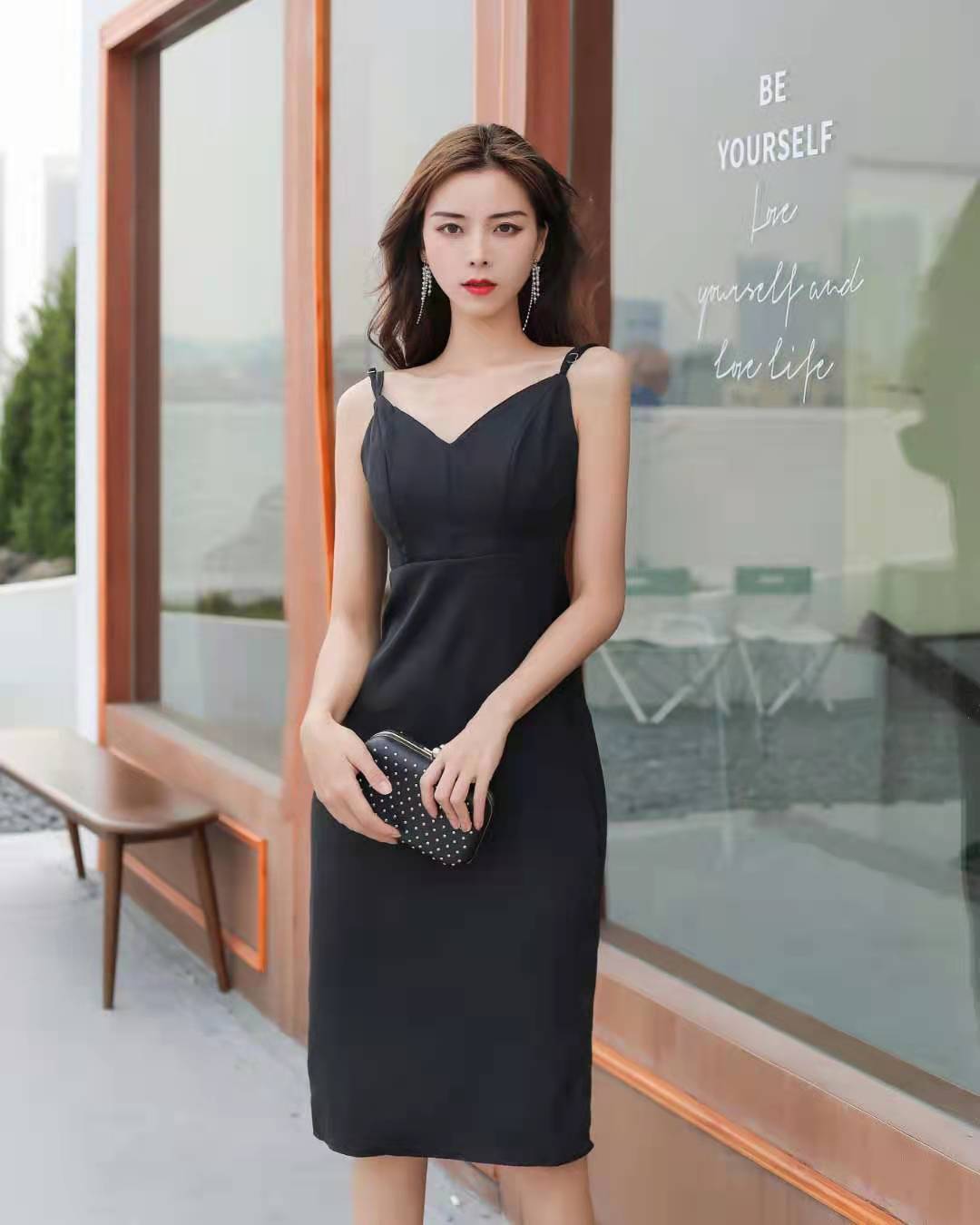 Midi Bodycon Dress Women Sexy Spaghetti Strap Robe Vintage Lady Summer Party Club Zipper Dresses Korean chic Vestidos 210519
