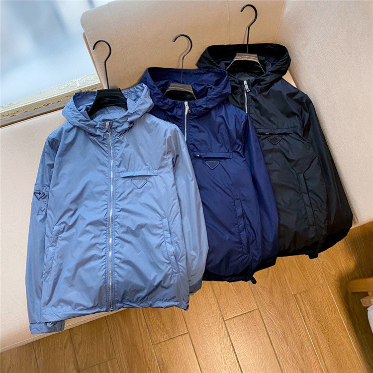 2021 Summer Windbreak Basic Jacket Men Plus Size Hooded Zipper Thin Bomber Jackets Male Coat Streetwear Pra Traingle, Black;brown
2021 Summer Windbreak Basic Jacket Men Plus Size Hooded Zipper Thin Bomber Jackets Male Coat Streetwear Pra Traingle, Black;brown