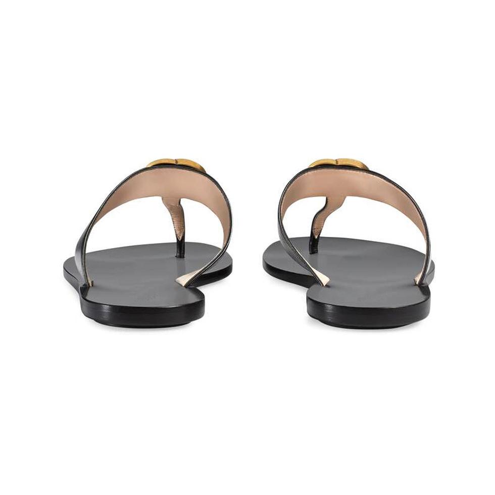 2021 Designer woman Slippers men slipper Gear bottoms Flip Flops women luxury sandals fashion causal flop size 35-45 with box
2021 Designer woman Slippers men slipper Gear bottoms Flip Flops women luxury sandals fashion causal flop size 35-45 with box