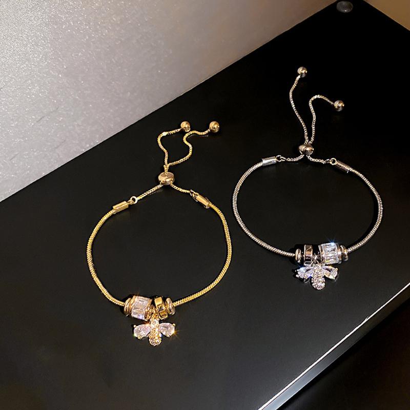 Beaded, Strands Elegant Baroque Pearl Bracelet Crystal Zircon Bee Pendant Flower Chain Tassel Fashion Sweet Jewelry For Woman
Beaded, Strands Elegant Baroque Pearl Bracelet Crystal Zircon Bee Pendant Flower Chain Tassel Fashion Sweet Jewelry For Woman