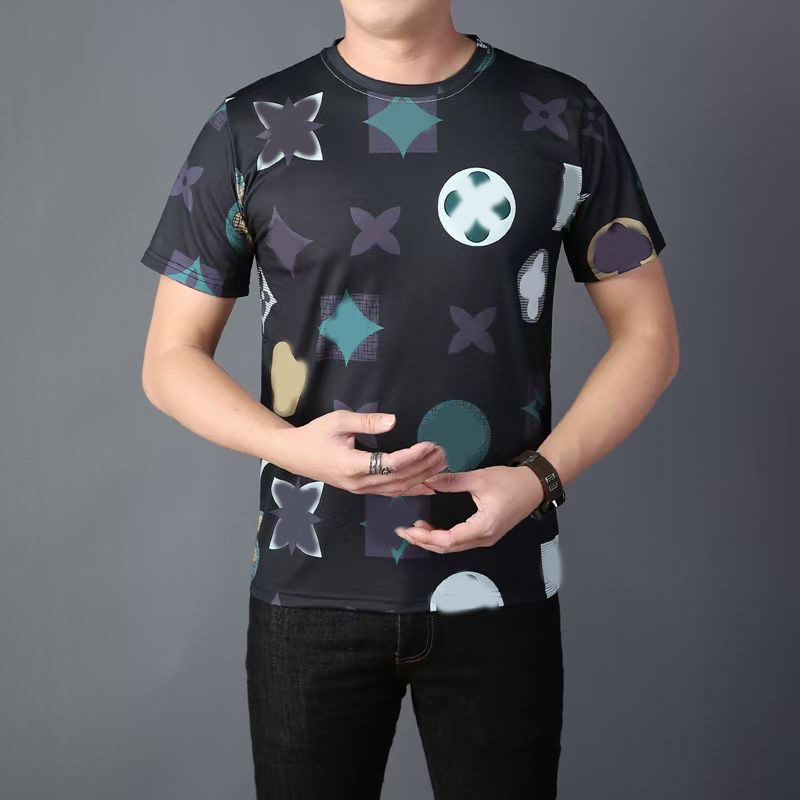 Summer fashion Designer For Tops Luxury Letter Embroidery T Shirt Mens Women Clothing Short Sleeved Tshirt Men Tees M-3XL, White;black
Summer fashion Designer For Tops Luxury Letter Embroidery T Shirt Mens Women Clothing Short Sleeved Tshirt Men Tees M-3XL, White;black