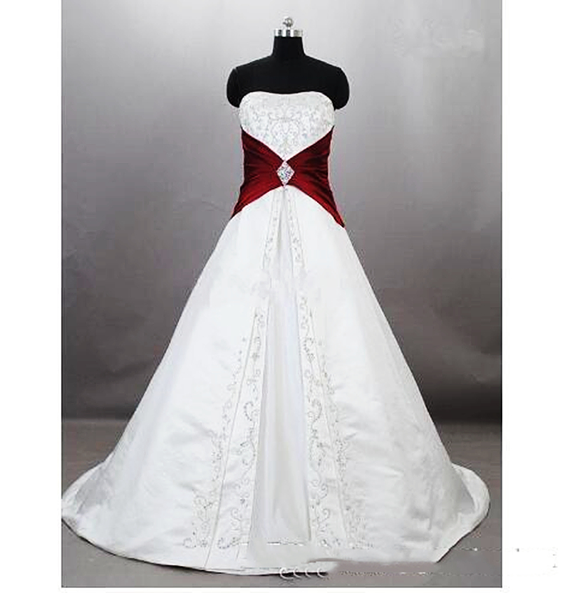 Vintage Embroidery A Line Wedding Dress Dark Red And White Bride Dresses 2022 Strapless Satin Lace Up With Trains Plus Size Long Country Bridal Gowns 