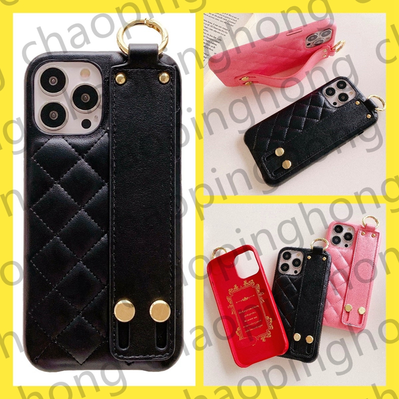Top Leather Designer Phone Cases For iPhone 13 Pro Max 12 Mini 11 Xs XR X 8 7 Plus Fashion Wristband Print Back Cover Luxury Mobile Shell Case
Top Leather Designer Phone Cases For iPhone 13 Pro Max 12 Mini 11 Xs XR X 8 7 Plus Fashion Wristband Print Back Cover Luxury Mobile Shell Case