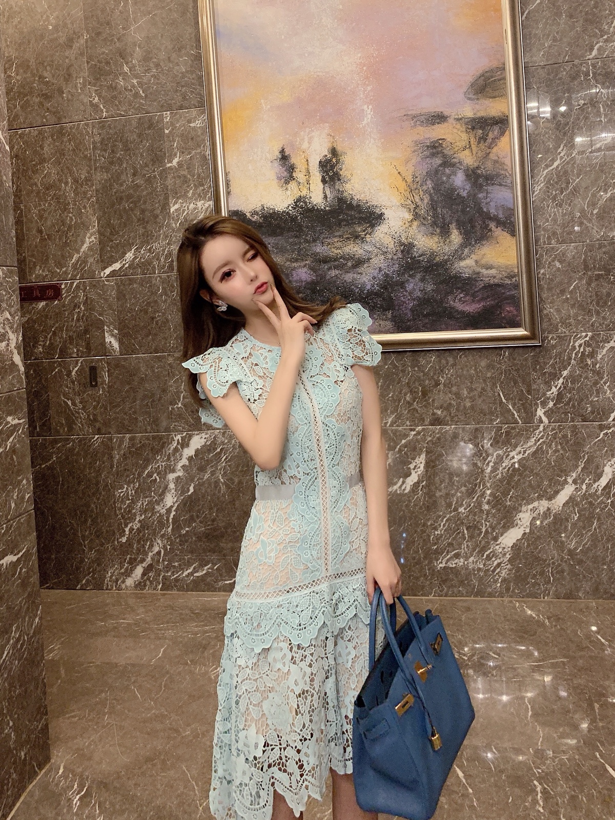 Summer fashion design womens sleeveless petal sleeve o-neck mingt green color hollow out lace slim waist asymmetric runway dress SML