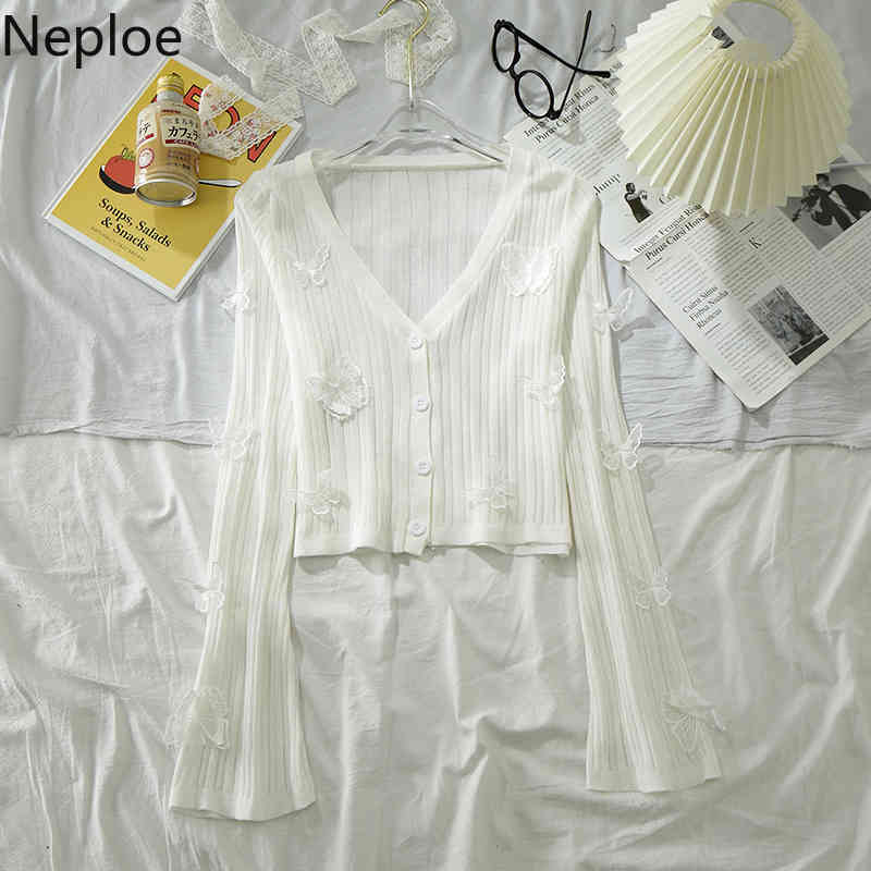 Neploe Knitted Thin Sweater Women Korean 3D Butterfly V-neck Flared Sleeve Cardigan Sun Protection Slim Fit Cropped Tops 4I613 210422