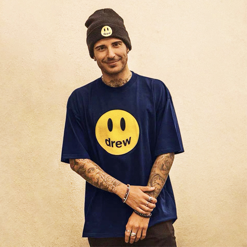 Check out Bieber's same draw smile short sleeve navy blue high street fashion brand loose round neck casual couple T-shirt for men 5GU3, White;black
Check out Bieber's same draw smile short sleeve navy blue high street fashion brand loose round neck casual couple T-shirt for men 5GU3, White;black