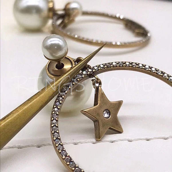 Women Brand Designer Luxury Earings Wedding Diament Earing Charms Fashion Jewelry Gifts for Wonmen & Girls D032, Golden
Women Brand Designer Luxury Earings Wedding Diament Earing Charms Fashion Jewelry Gifts for Wonmen & Girls D032, Golden