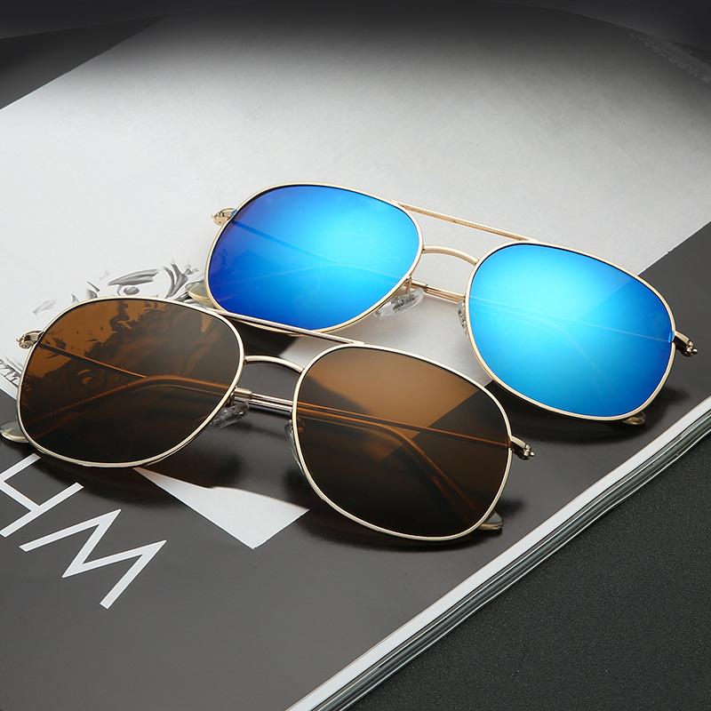 Glasses Frame Fashion Retro Metal Full Rim Sunglasses Man Eye Frames For Women Designers Eyewear Vip 3599, White;black
Glasses Frame Fashion Retro Metal Full Rim Sunglasses Man Eye Frames For Women Designers Eyewear Vip 3599, White;black