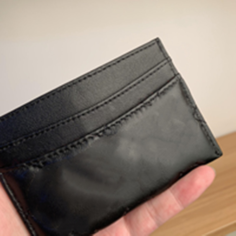 Card holder gold and silver caviar ladies fashion Wallet Coin Purse Cards package Keychain Dust classic style high quality sheepskin small storage bag with box saazz, Black silver lambskin
Card holder gold and silver caviar ladies fashion Wallet Coin Purse Cards package Keychain Dust classic style high quality sheepskin small storage bag with box saazz, Black silver lambskin