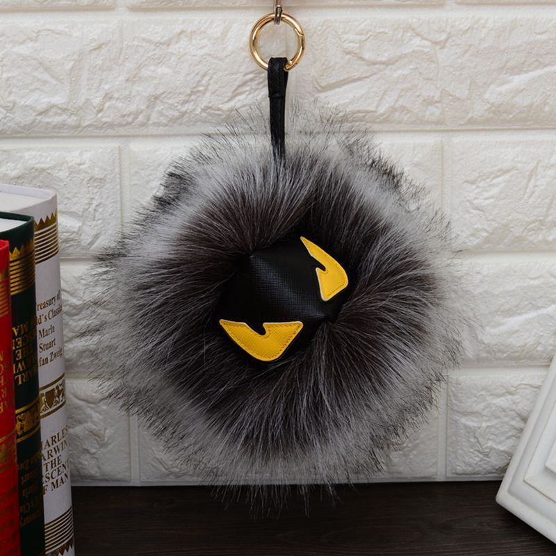 2021 Fashion Keychain Devil little ball fur imitation mouse hair monster pendant car key chain Plush decoration, Slivery;golden
2021 Fashion Keychain Devil little ball fur imitation mouse hair monster pendant car key chain Plush decoration, Slivery;golden