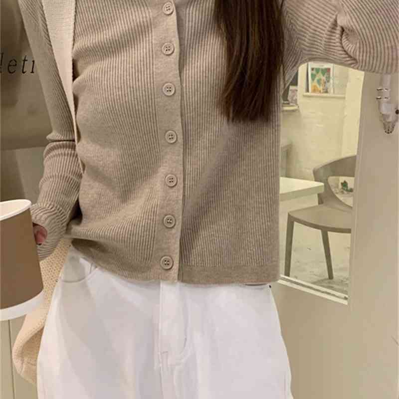 Comelsexy Women Sweater Spring Korean Loose All-match Knitted Cardigan Long-sleeved Shirt Women Solid Color Short Sweater 210515