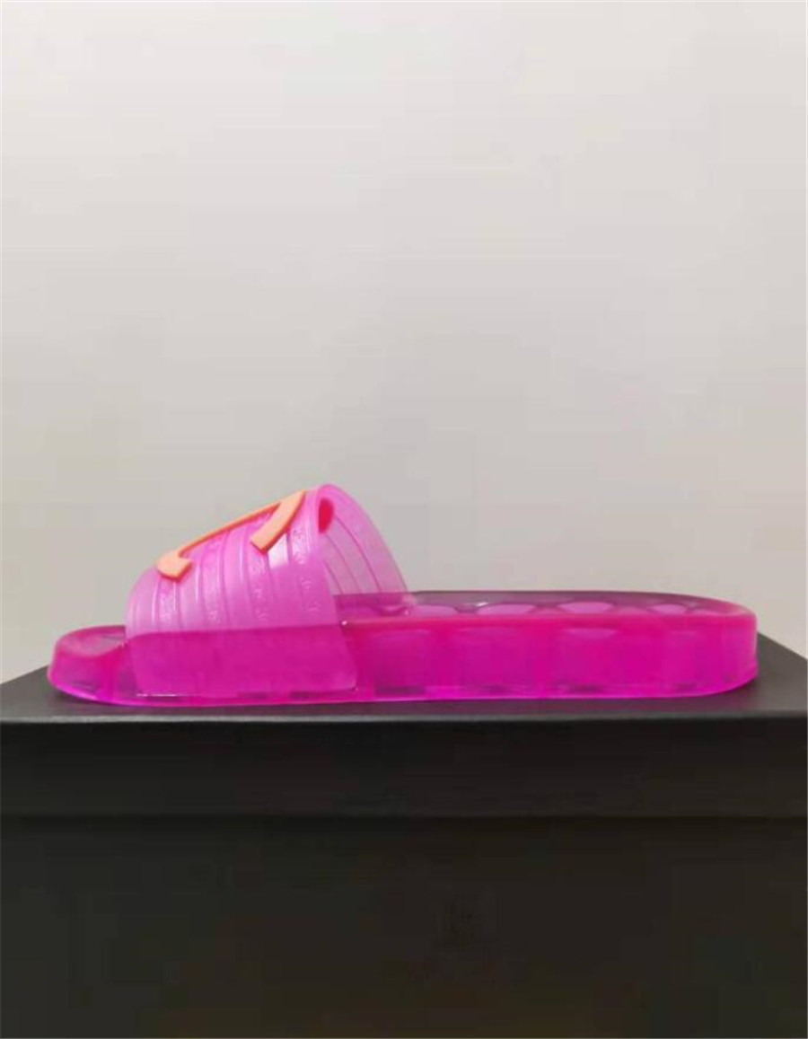 New Men Women sandals Designers Slippers Flat Slides bottom slipper Leather beach Shoes unisex sandal transparent Jelly flip flops G90215, 16
New Men Women sandals Designers Slippers Flat Slides bottom slipper Leather beach Shoes unisex sandal transparent Jelly flip flops G90215, 16