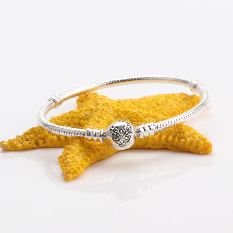 charm bracelets 925 sterling silver bracelet bangle 1:1 with logo engraved for pb0006 european diy charms sweetheart, Golden;silver
charm bracelets 925 sterling silver bracelet bangle 1:1 with logo engraved for pb0006 european diy charms sweetheart, Golden;silver