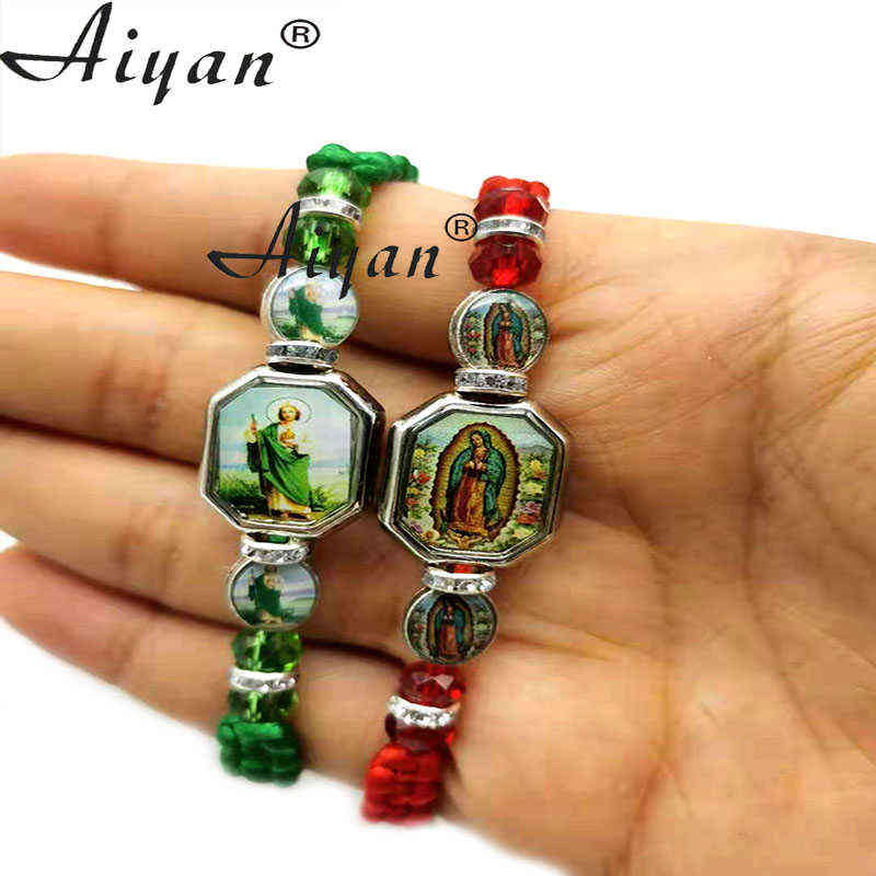 12Pieces Men And Women's Style Jesus And The Father And The Virgin Mary Drop Oil Alloy Crystal Religion Hand Made Braid Bracelet 220117