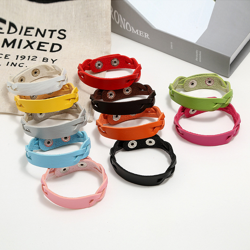 Handmade Soft Snap Button Bracelet Woven Braided PU Leather 15mm Snap Bracelet WOMEN Punk Jewelry
Handmade Soft Snap Button Bracelet Woven Braided PU Leather 15mm Snap Bracelet WOMEN Punk Jewelry
