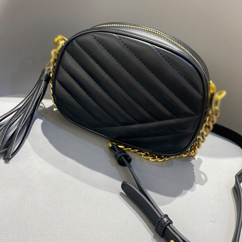 Luxury T Designers Bags Fashion womens CrossBody bag Shoulder Leather Purses 2021 Chains Cross Body Clutch Camera Handbags, No bags
Luxury T Designers Bags Fashion womens CrossBody bag Shoulder Leather Purses 2021 Chains Cross Body Clutch Camera Handbags, No bags