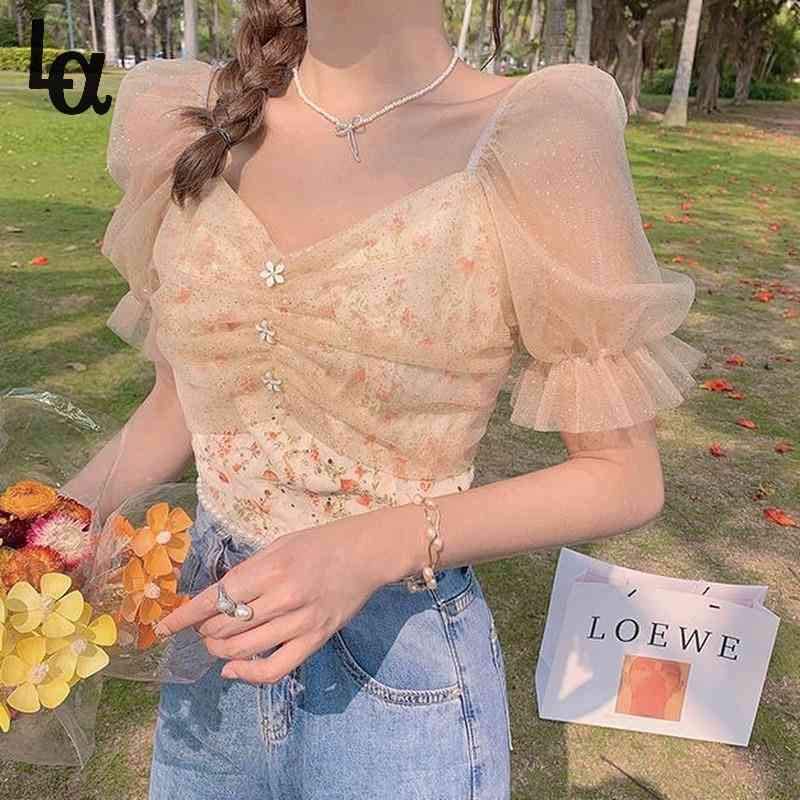 Summer Floral Kawaii Top Women Print Short Sleeve Elegant Chic Korean Holiday French Retro Pretty Lace Tops Female 210519
Summer Floral Kawaii Top Women Print Short Sleeve Elegant Chic Korean Holiday French Retro Pretty Lace Tops Female 210519