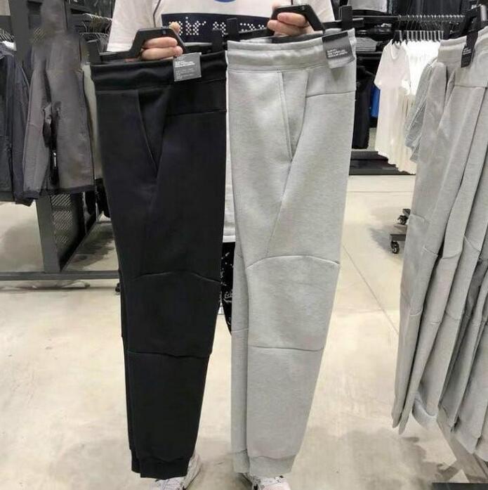 European American style Tech Fleece Sport Pants Space Cotton Trousers Men Tracksuit Bottoms Mens Joggers TechFleece Camo Running, Black
European American style Tech Fleece Sport Pants Space Cotton Trousers Men Tracksuit Bottoms Mens Joggers TechFleece Camo Running, Black