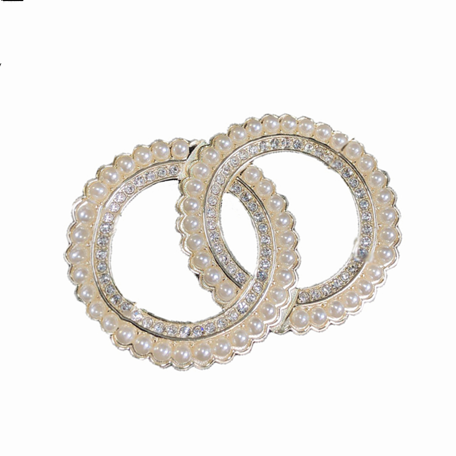 Luxury Designer Brooches Fashion Pearl Diamond Brooch with stamp High Quality Top Party Gift L-C20 Lan_Jewelry2
Luxury Designer Brooches Fashion Pearl Diamond Brooch with stamp High Quality Top Party Gift L-C20 Lan_Jewelry2
