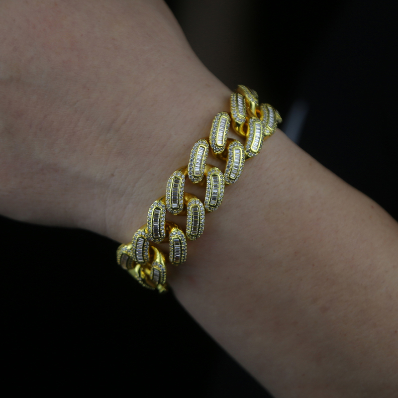 Iced Out Bling 18mm Baguette CZ Heavy Box Clasp Cuban Link Chain Bracelet Silver Color 5A Zircon Big Hip Hop Men Women Jewelry 220222