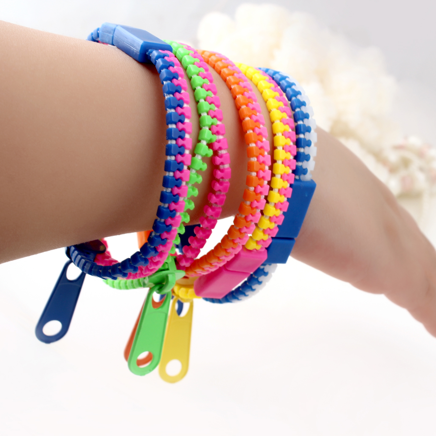 

Creative Toy for Kids Children Adhd Autism Hand Sensory Stress Reliever Focus Fidget Zipper Bracelet