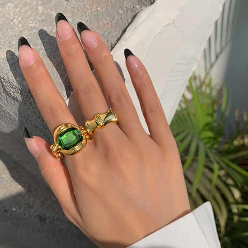 Cluster Rings Vintage Green Oval Stone Glossy Bamboo Joint Ring For Women Girl Brass Gold Silver Color Wide Finger Party Jewelry
Cluster Rings Vintage Green Oval Stone Glossy Bamboo Joint Ring For Women Girl Brass Gold Silver Color Wide Finger Party Jewelry