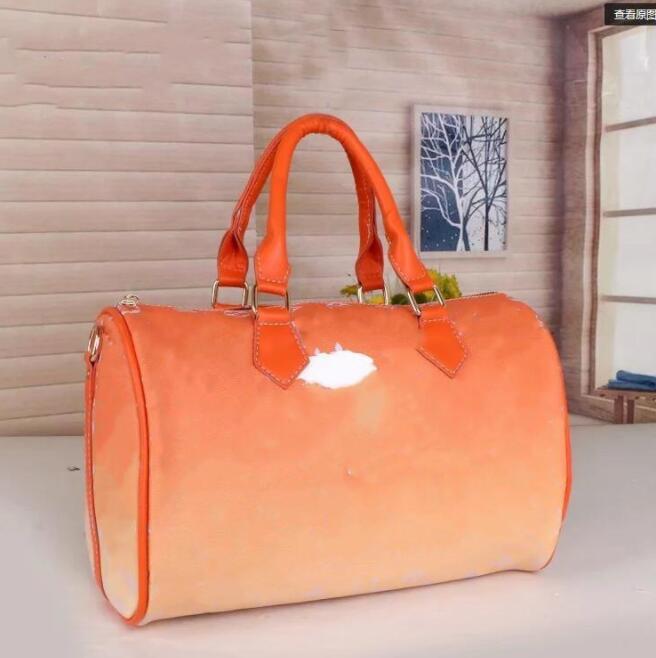 B3 Women Designer Handbag DUFFLE Man Travel Bag Mens Duffel Backpack Outdoor Luggage Bag Balencaiga Handbag, 50*23*27cm
B3 Women Designer Handbag DUFFLE Man Travel Bag Mens Duffel Backpack Outdoor Luggage Bag Balencaiga Handbag, 50*23*27cm