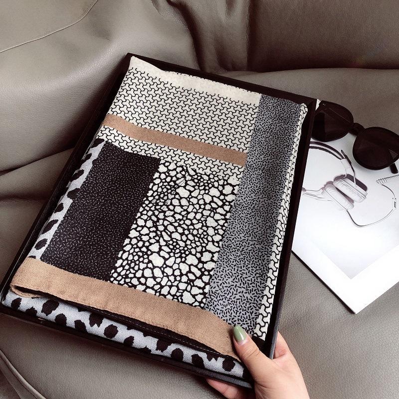 Scarves PHLE Spring And Autumn Leopard Print Contrast Color Light Thin Cotton Silk Scarf Sunscreen Shawl
Scarves PHLE Spring And Autumn Leopard Print Contrast Color Light Thin Cotton Silk Scarf Sunscreen Shawl