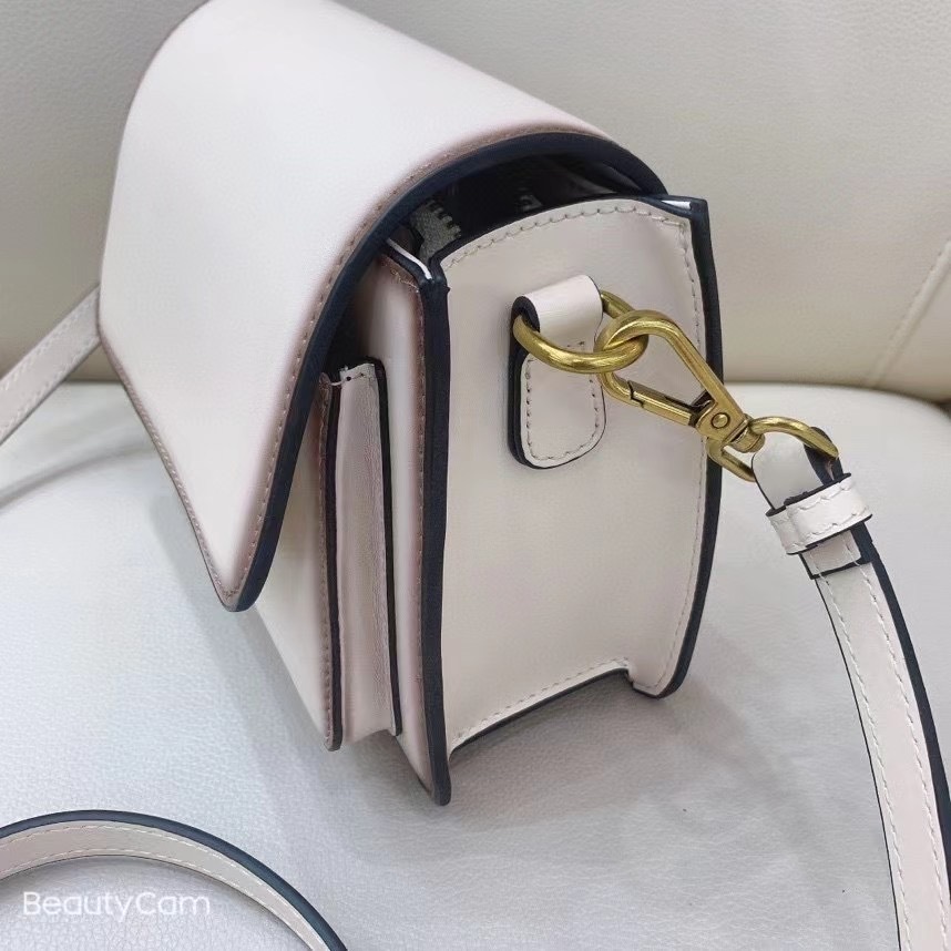 Telfar mini bags Quilted Leather Multi Pochette Felicie akend zhouzhoubao123 ashion patent slant across texture real leather JL903#
Telfar mini bags Quilted Leather Multi Pochette Felicie akend zhouzhoubao123 ashion patent slant across texture real leather JL903#