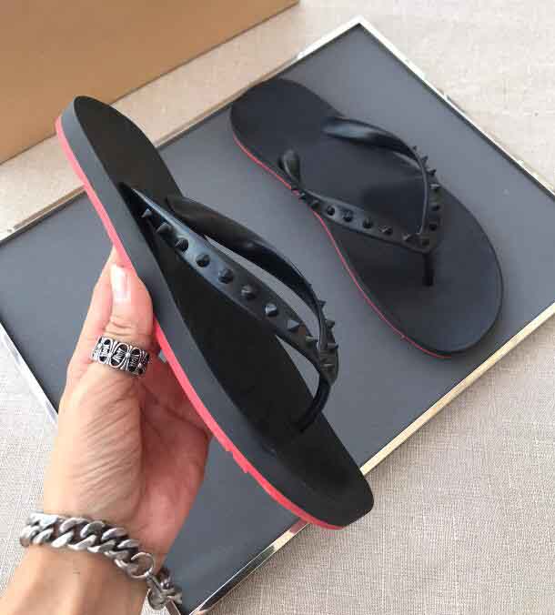 Luxurious Men Sandal REDSOLES SHOE Beach Slip On Slides Red Bottom Flip Flat Sandals Slippers Studs Summer Flats Outdoor Casual Flip-flops Sandalias, Black
Luxurious Men Sandal REDSOLES SHOE Beach Slip On Slides Red Bottom Flip Flat Sandals Slippers Studs Summer Flats Outdoor Casual Flip-flops Sandalias, Black