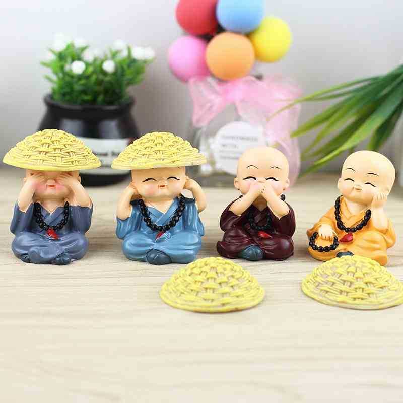 Hat wearing Buddha beads Zen four little monks resin crafts interior high-grade men's and women's car decorations
Hat wearing Buddha beads Zen four little monks resin crafts interior high-grade men's and women's car decorations