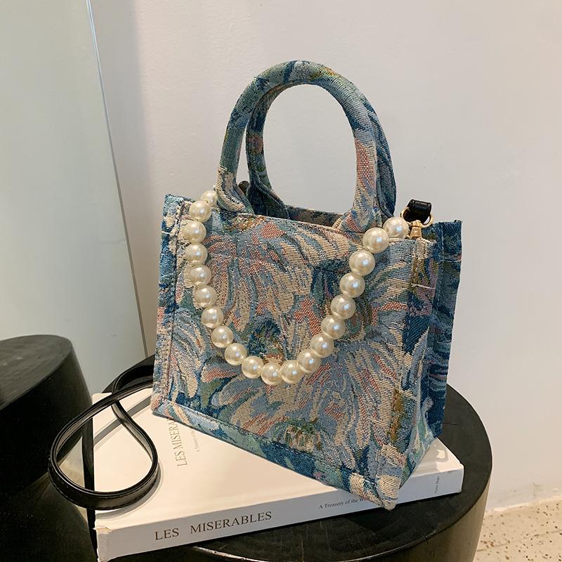 Evening Bags Ladies Pearl Tote Bag 2021 Summer Quality Denim Women's Designer Handbag High Capacity Shoulder Messenger
Evening Bags Ladies Pearl Tote Bag 2021 Summer Quality Denim Women's Designer Handbag High Capacity Shoulder Messenger