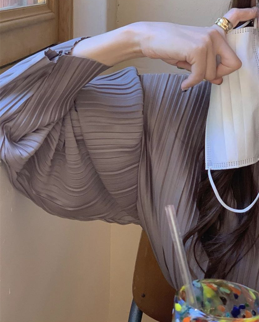 Nomikuma Causal O-neck Women Shirt Korean Pleated Long Sleeve Blusas Femme Autumn Chic Solid Blouses Feminimos Tops 6C279 210427