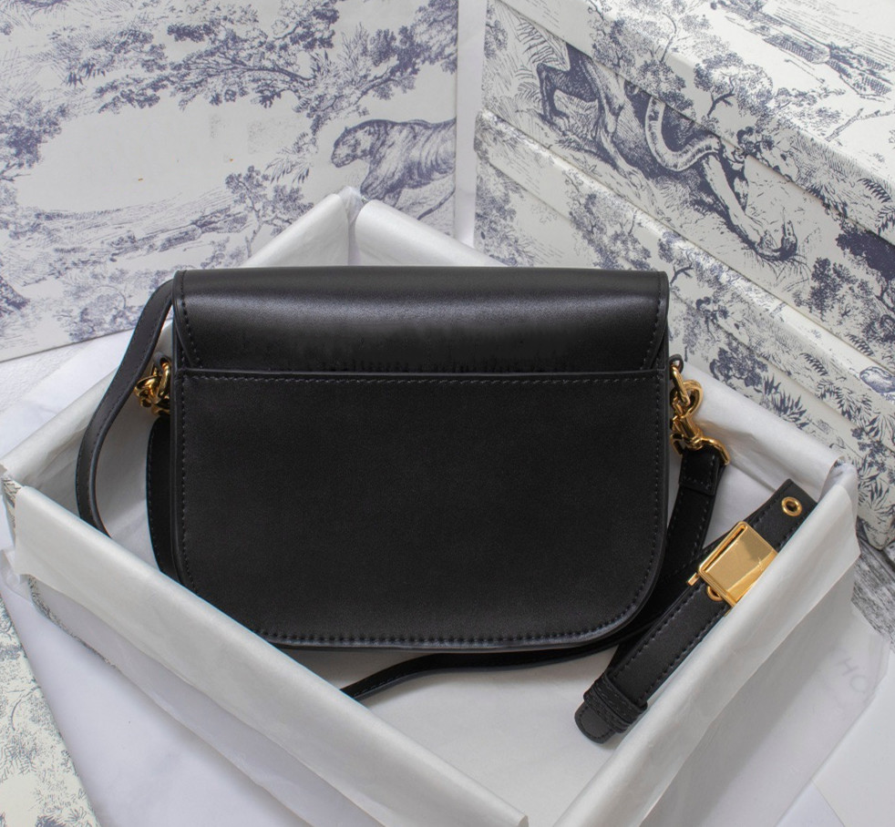 Luxurys Designers Bags Women's Genuine Leather Saddle Bag In Stock Hot Selling Shoulder Crossbody Bag Handbag, Canvas with embroidery
Luxurys Designers Bags Women's Genuine Leather Saddle Bag In Stock Hot Selling Shoulder Crossbody Bag Handbag, Canvas with embroidery