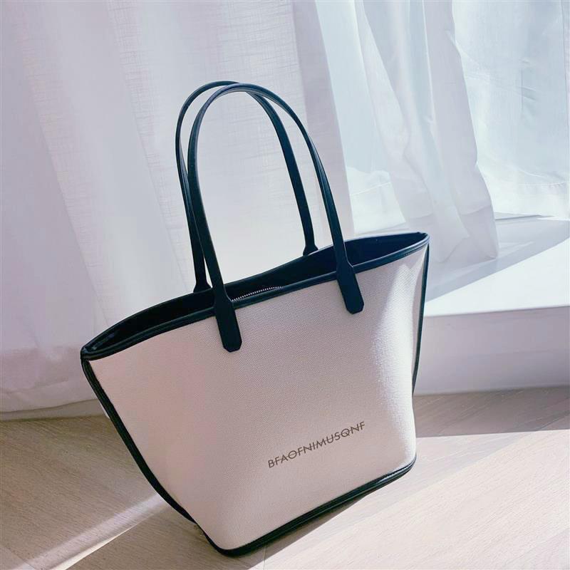 Evening Bags 2021 Fashion Designer Handbag For Women High Quality Shoppers Shoulder Bag Girls Female Casual Totes Canvas
Evening Bags 2021 Fashion Designer Handbag For Women High Quality Shoppers Shoulder Bag Girls Female Casual Totes Canvas