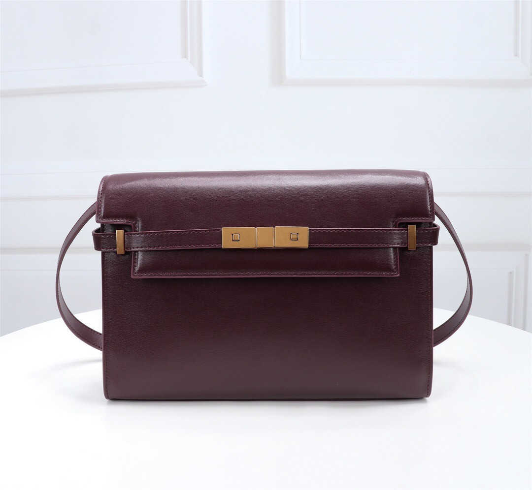 CLASSIC FLOWER Women's Luxury Designers Bags 2021 Fashionable and Comfortable One-shoulder Diagonal Bag Y Home Handbag 14836, Box
CLASSIC FLOWER Women's Luxury Designers Bags 2021 Fashionable and Comfortable One-shoulder Diagonal Bag Y Home Handbag 14836, Box
