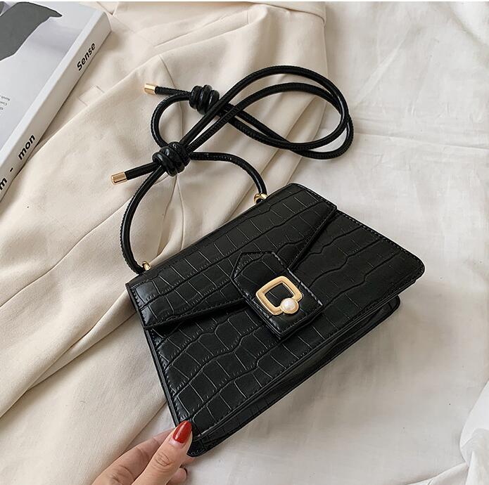 Factory wholesale women handbag simple embossed Stone women shoulder bag sweet little fresh Pearl Messenger bag leather fashion bag, Black;red
Factory wholesale women handbag simple embossed Stone women shoulder bag sweet little fresh Pearl Messenger bag leather fashion bag, Black;red