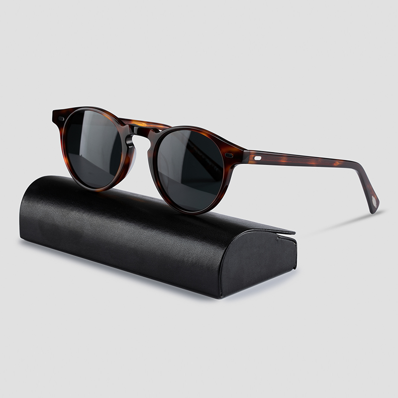 Gregory Peck Sunglasses OV5186 Vintage Polarized Sunglasses Women Sun Glasses for Men Round Sunglasses Men OP Brand Original Box
Gregory Peck Sunglasses OV5186 Vintage Polarized Sunglasses Women Sun Glasses for Men Round Sunglasses Men OP Brand Original Box