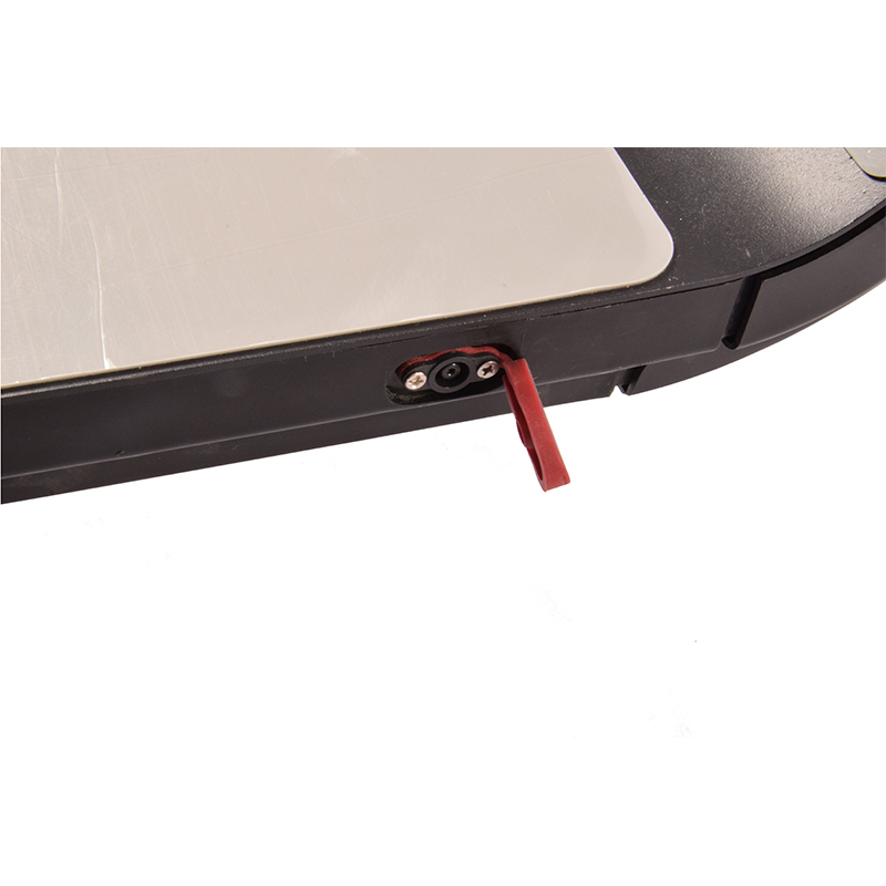 smart scooter 8.5-inch electric scooters 36V / 4.4a 6.6A 7.8A 10.4A 25KM range 250W power motion folding LED display